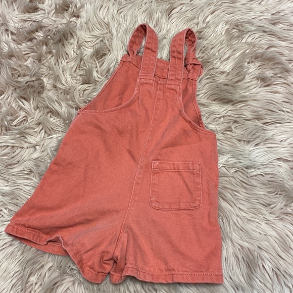 H&M Girls Overall Shorts - Picture 2 of 4